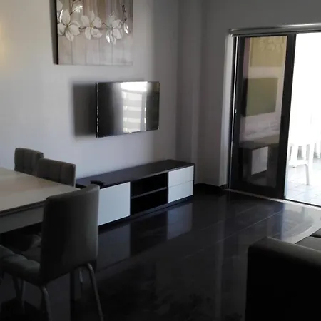 Rocha T 波尔蒂芒